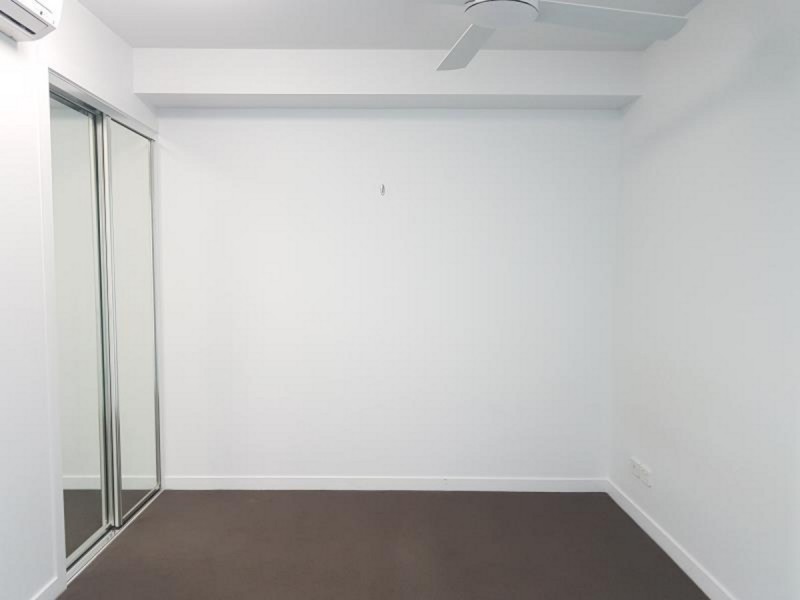 103/2-4 Victoria Parade, Rockhampton City QLD 4700